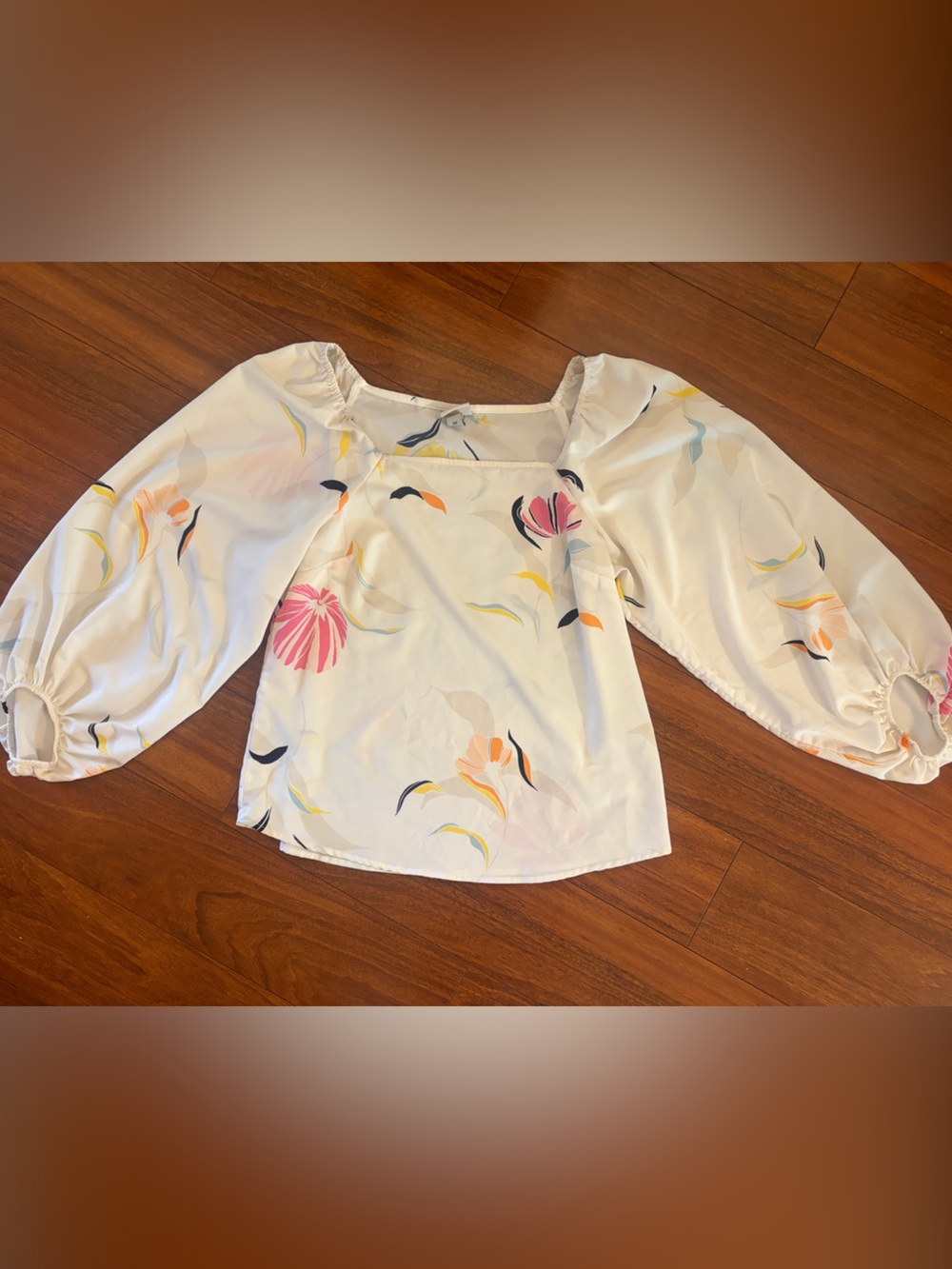 a new day White Floral Square-Neck Puff Sleeve Blouse with Pink Accents